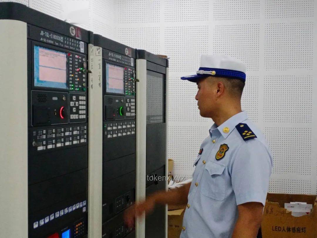 **韩国P3巡逻机坠毁视频公开：一次对航空安全的深刻反思**